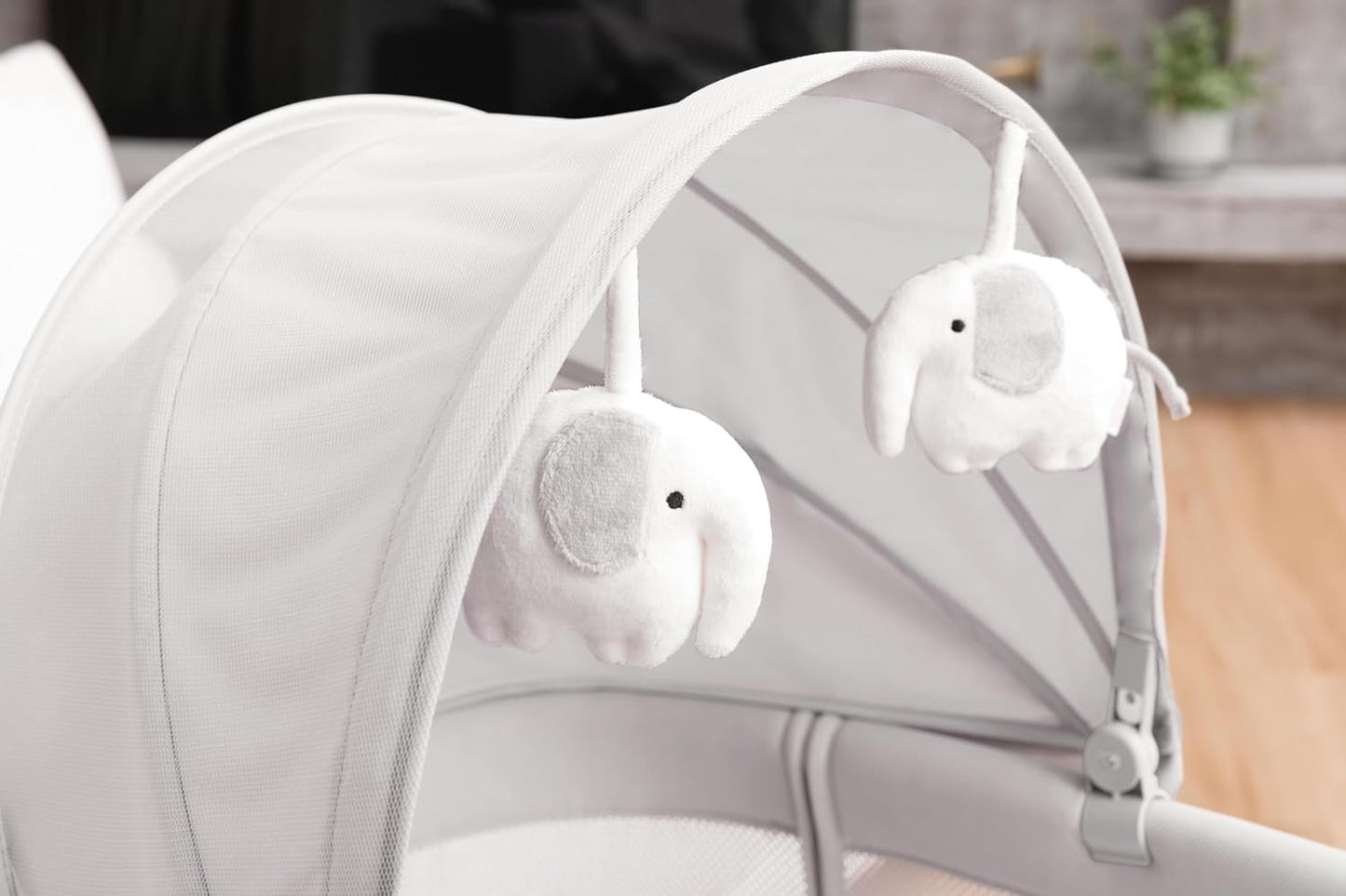 Mastela Bassinet Dream Starlight Bedside Crib